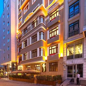 κάντε κράτηση εδώ
