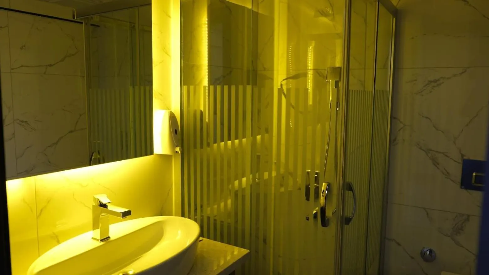 Talles City Hotel Izmir 0*,  Turcja