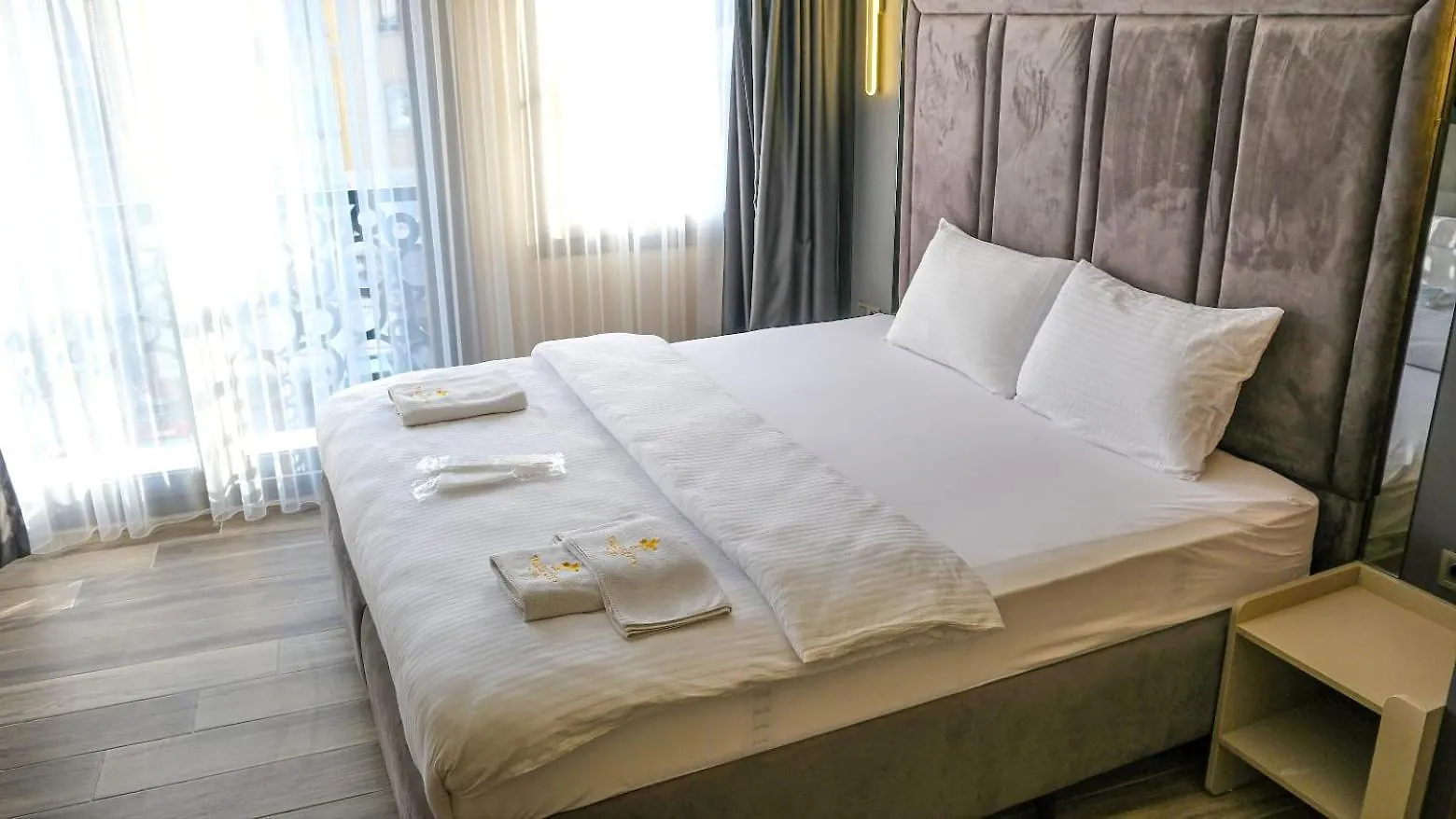 Talles City Hotel Izmir 0*,